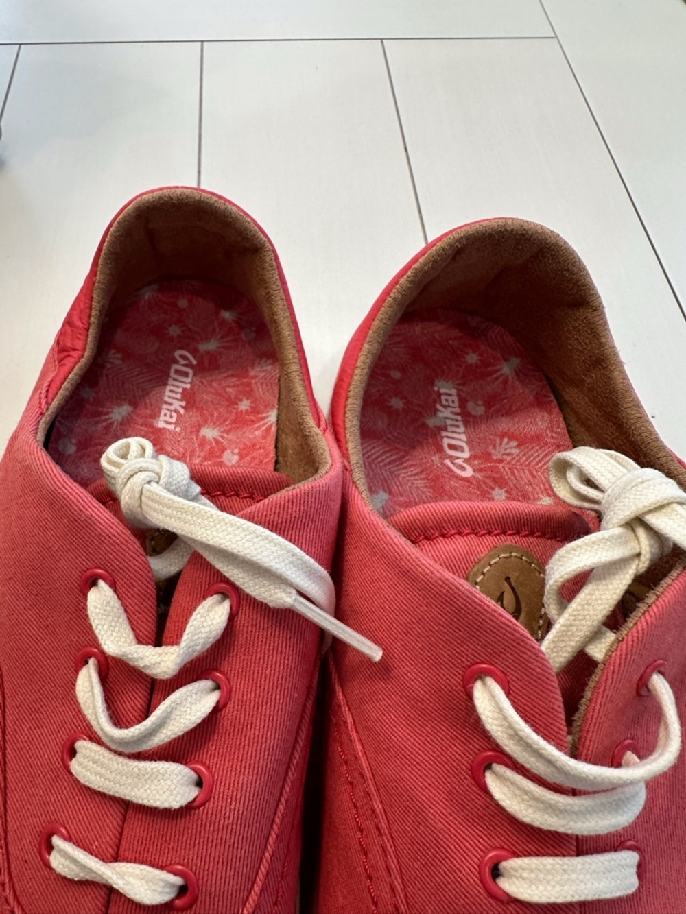 OluKai Pink Canvas Sneakers - Women's W9.5 New Without Box - Picture 11 of 12